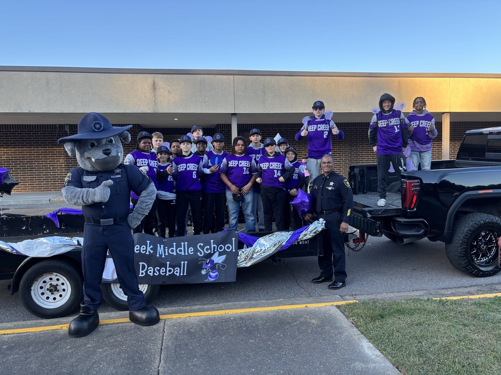 Boys baseball team on their float