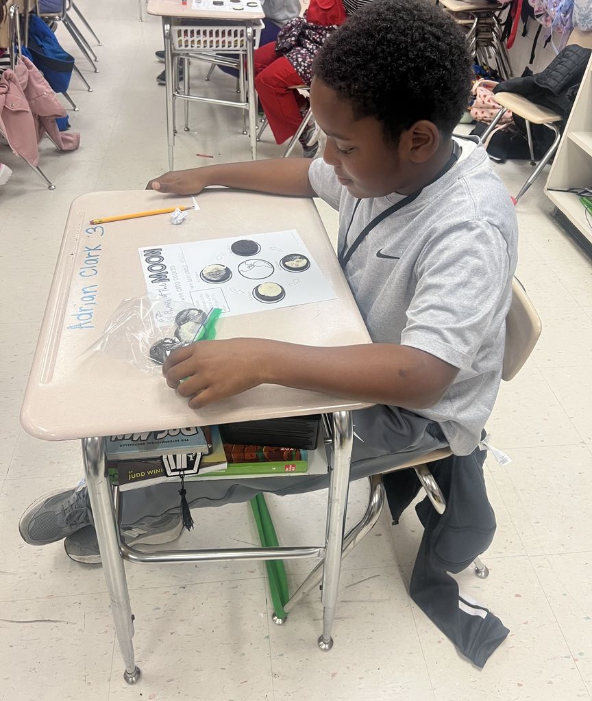 Oreo Moon Phases with Mrs. Wallace's 4th grade