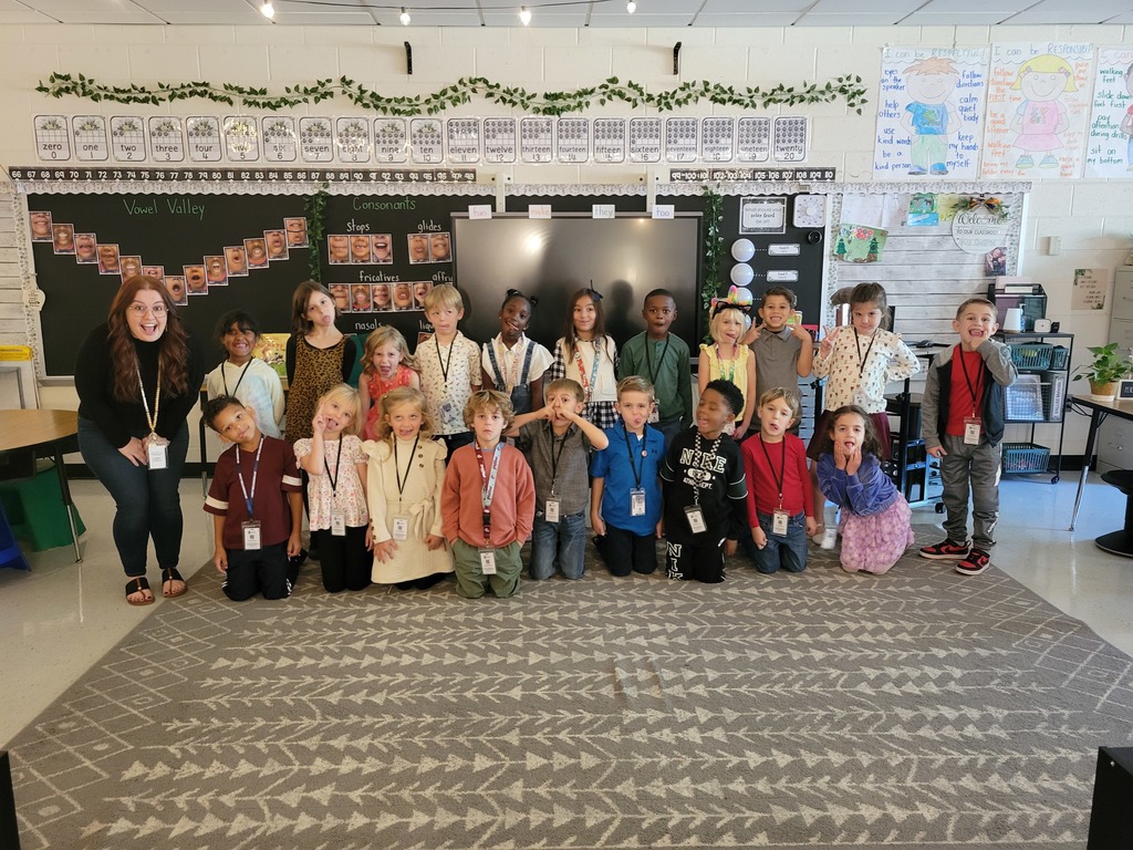 Miss Stafford's class was getting the silliest out before picture time! 📸