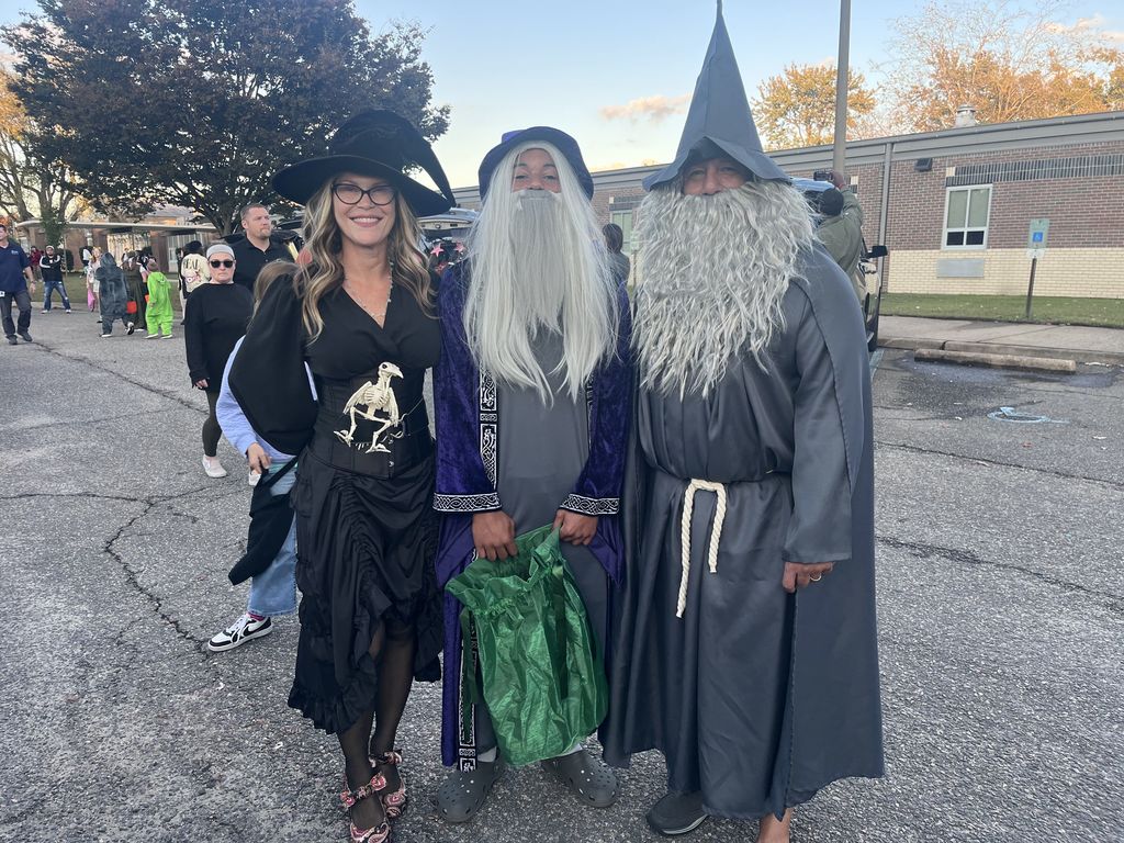 Three witches at Trunk or Treating