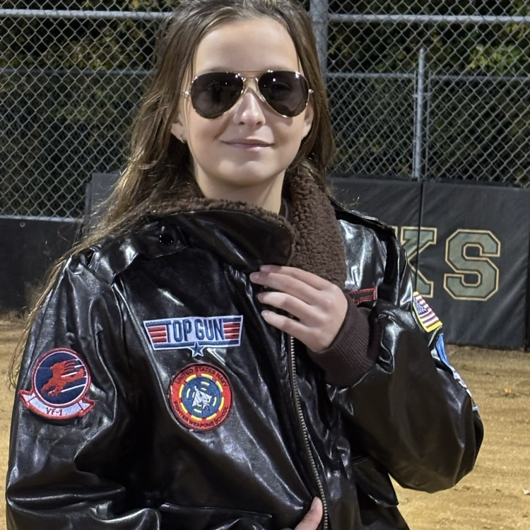 softball players dressed up