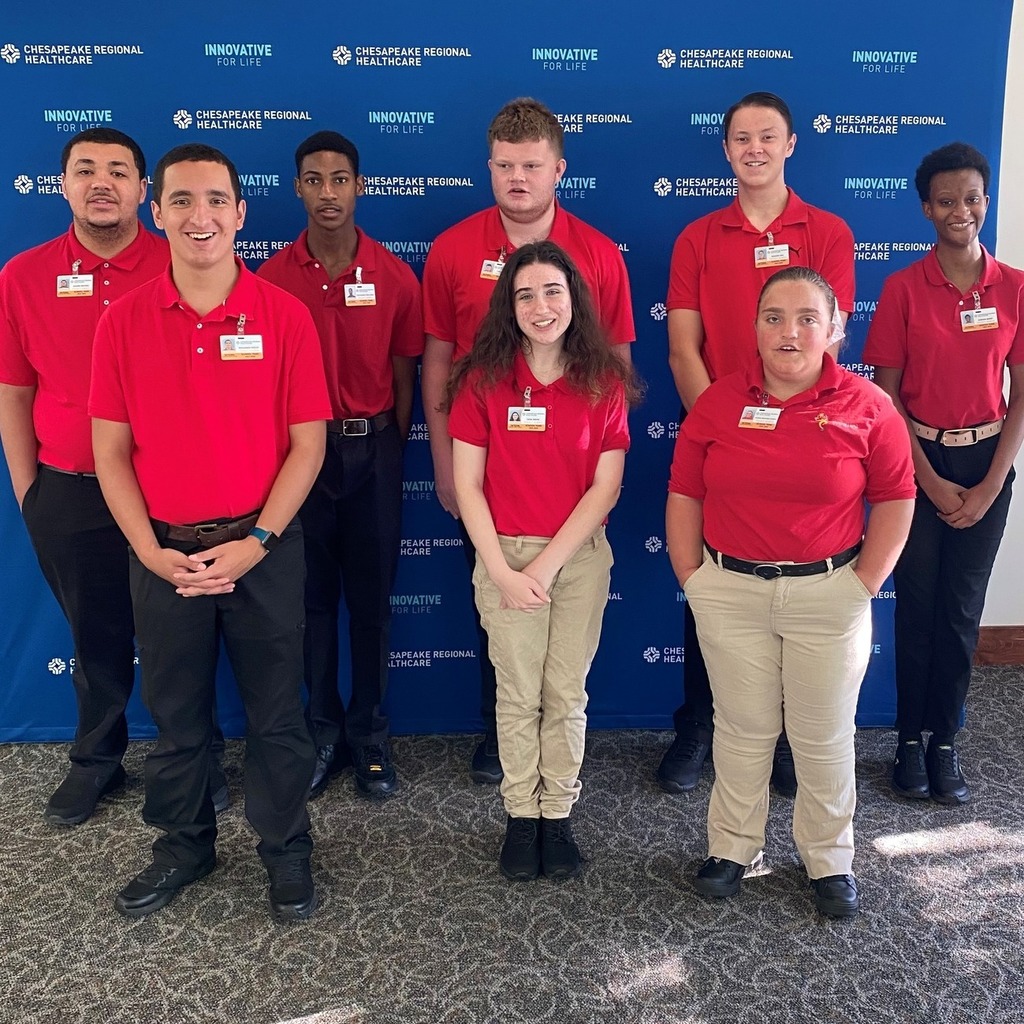 Project search employees smiling