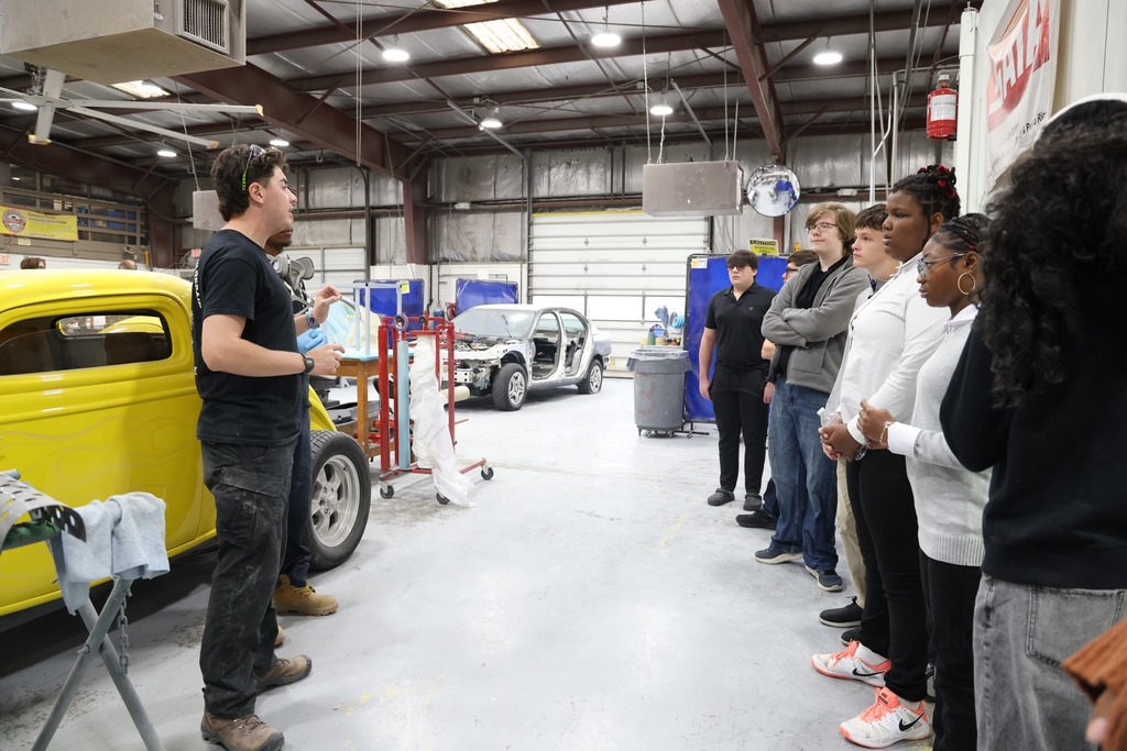 CCC auto tech students presenting to 9th graders