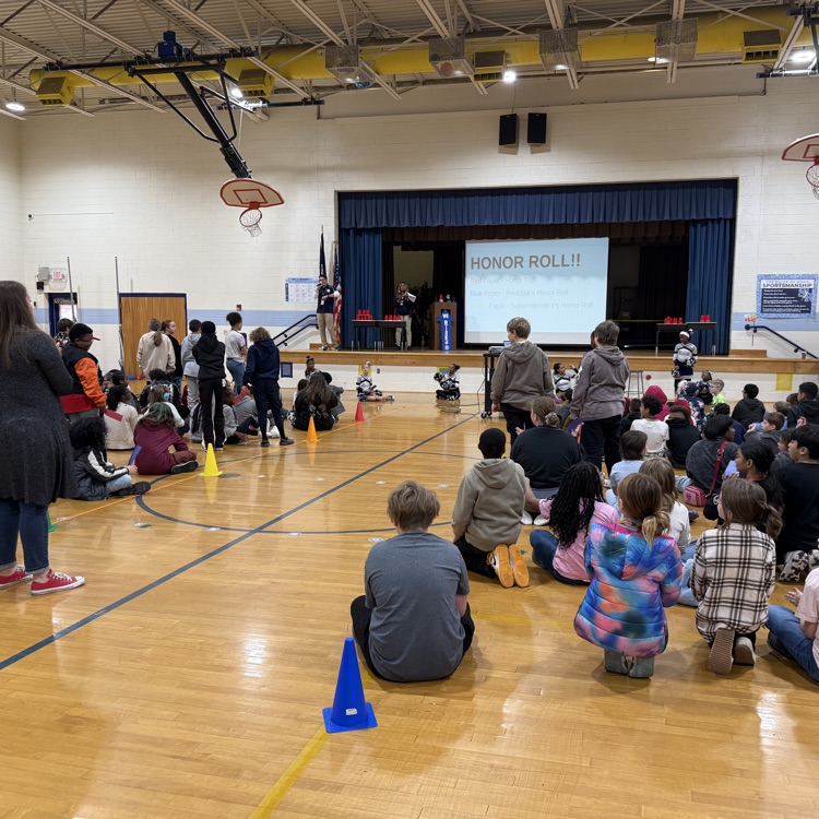 students standing for earning honor roll 