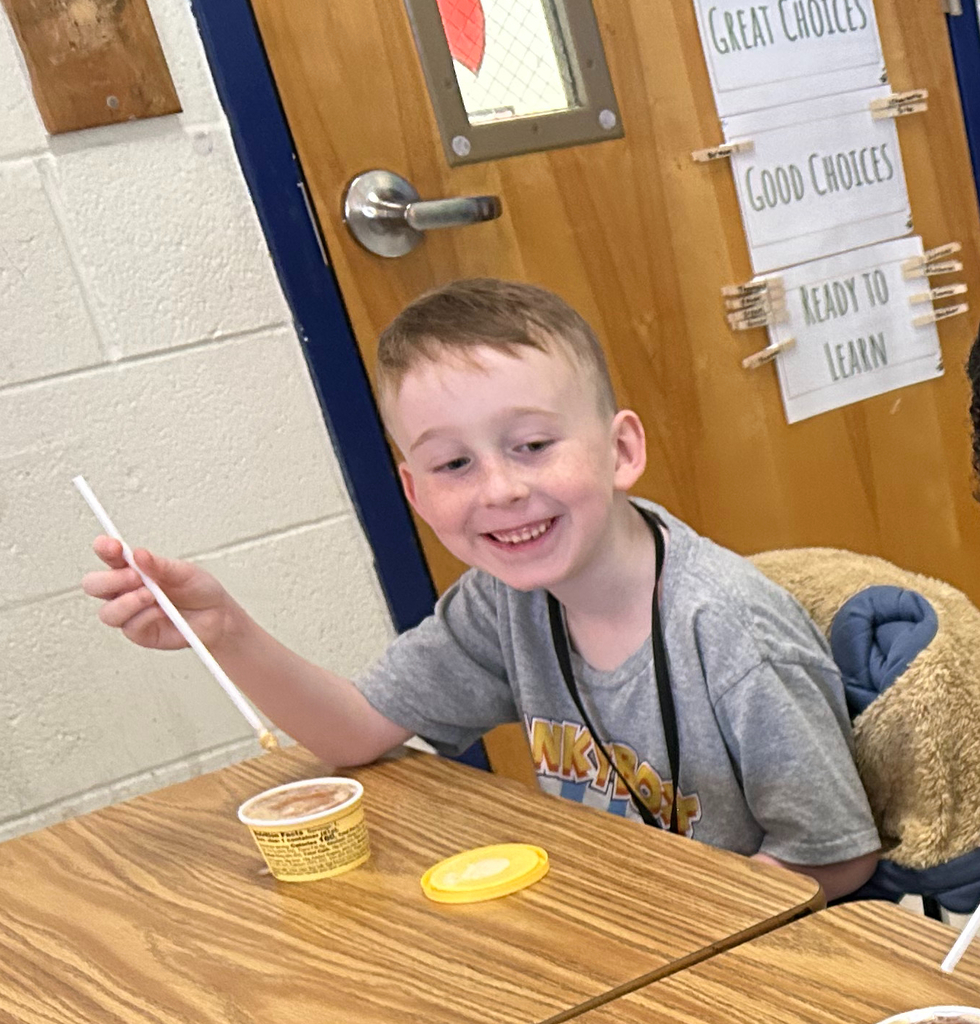 student tastes root beer float to explore states of matter