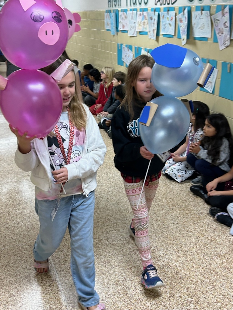 Balloons over Broadway