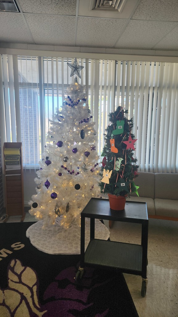 Angel tree full of angels