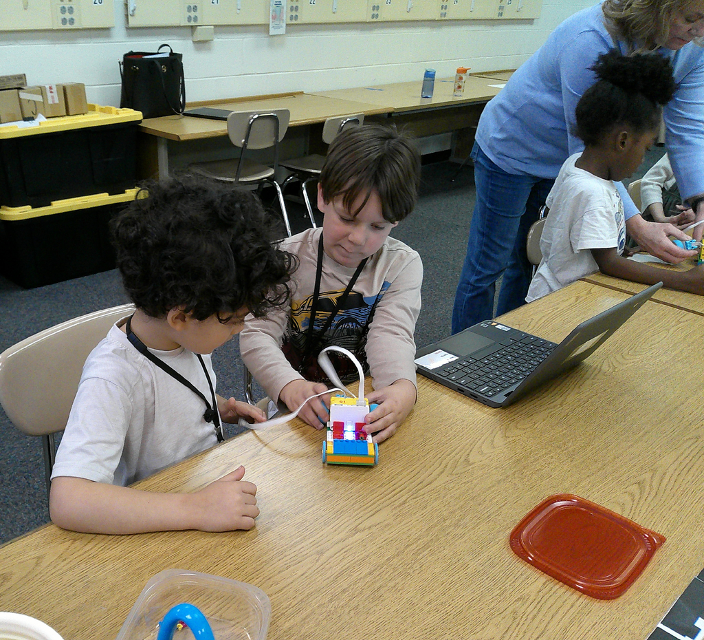 students build their Lego taxi to investigate pushes and pulls