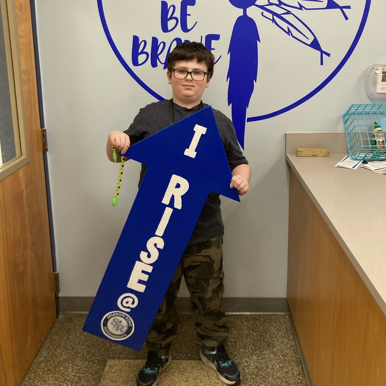 students with RISE arrow