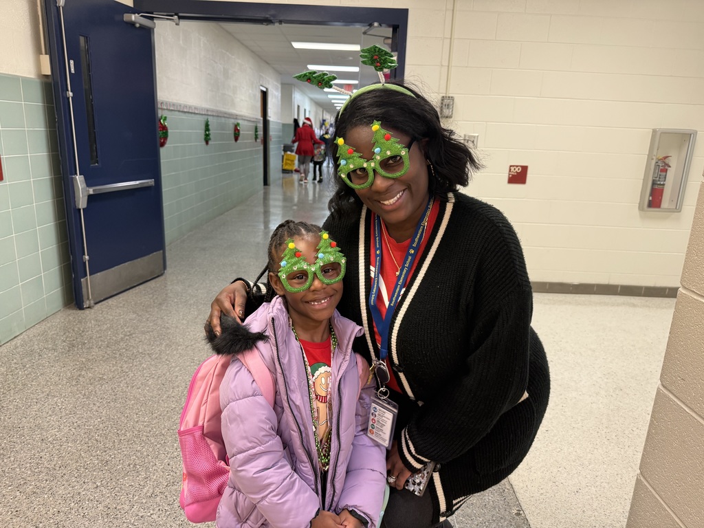 students and staff on spirit day