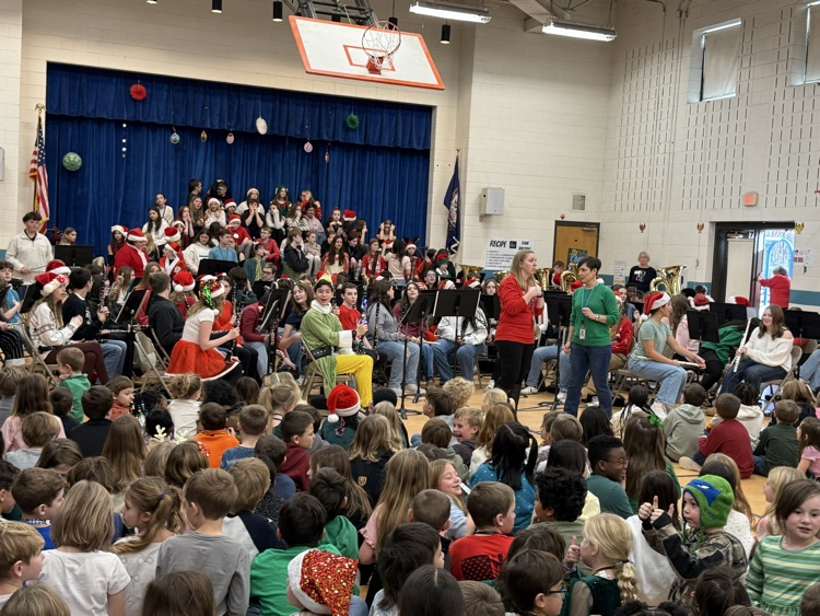 Hickory middle school performs