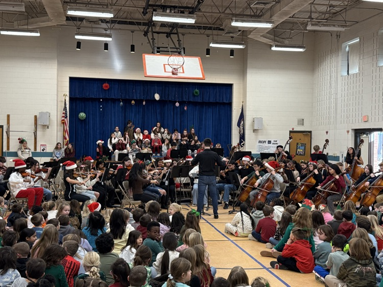 Hickory middle school performs