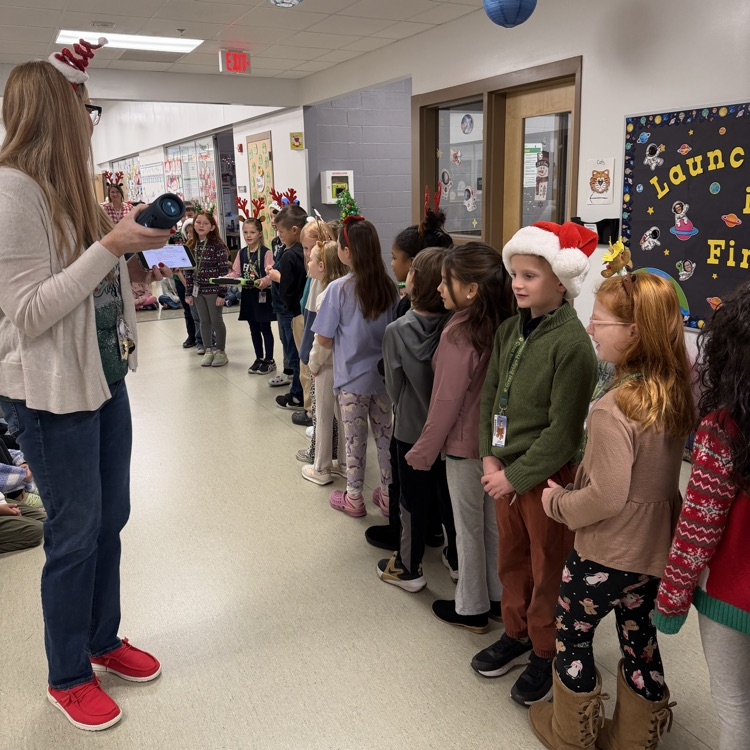 2nd graders Caroling