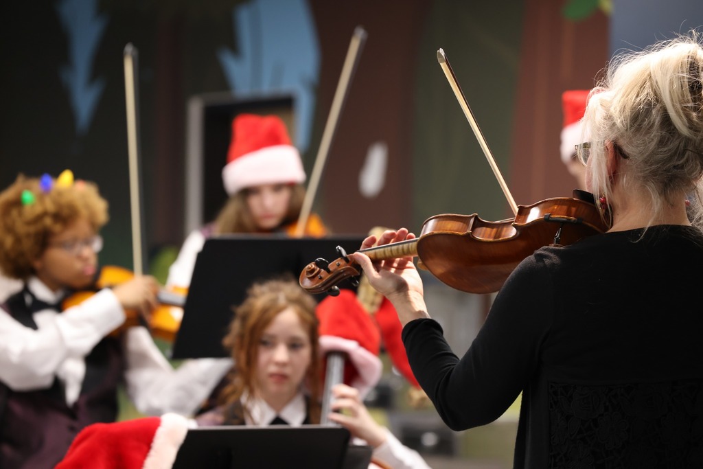 OSHS orchestra playing