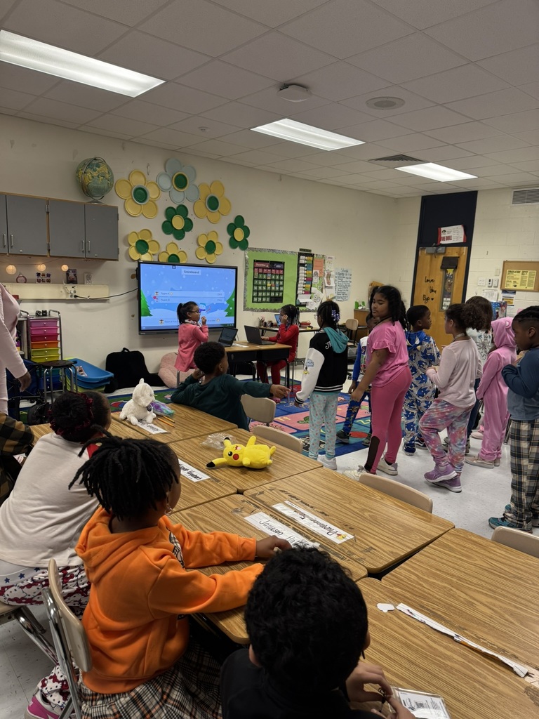 Ms. Roselle and Ms. Kay's class compete against each other in a game of Kahoot!