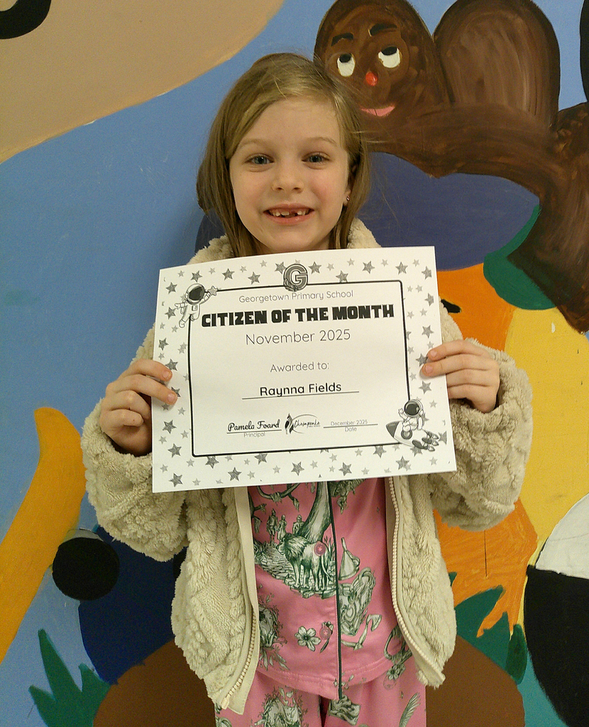 Raynna Fields - citizen of the month for her class