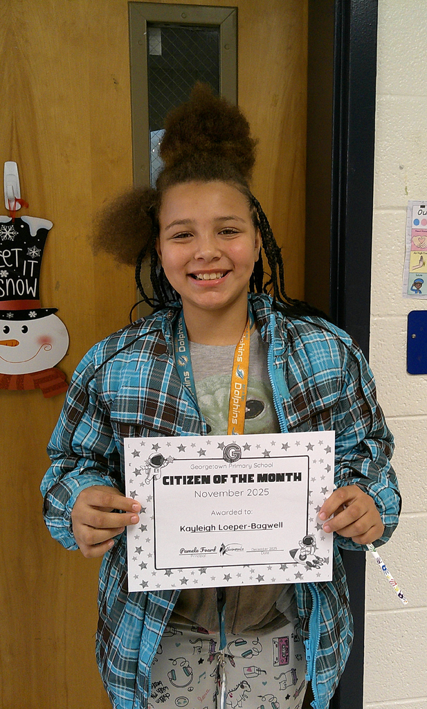 Kayleigh Loeper-Bagwell - citizen of the month for her class