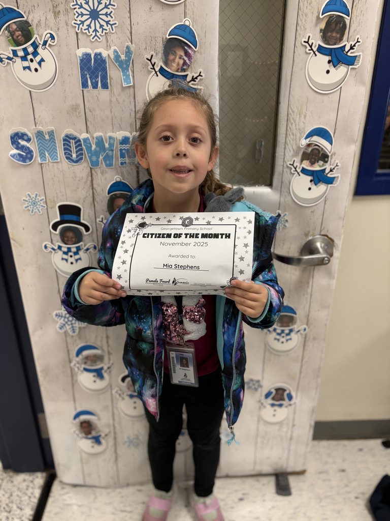 Mia Stephens - citizen of the month for her class