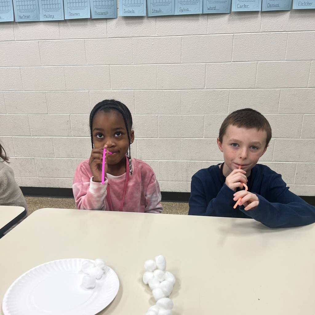 Students in weather lessons 