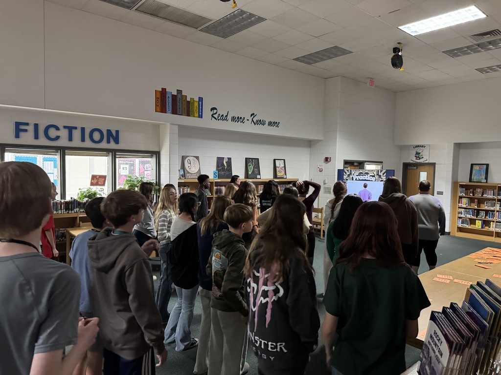 students experiencing the 8th grade 20s event