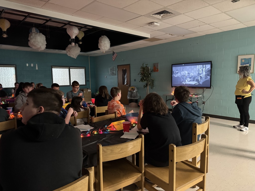 students experiencing the 8th grade 20s event