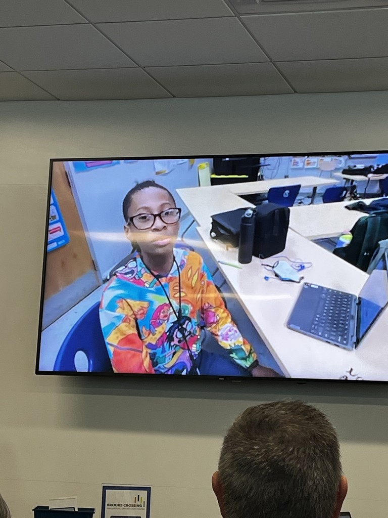 student participating in his app challenge for Congressman Bobby Scott.