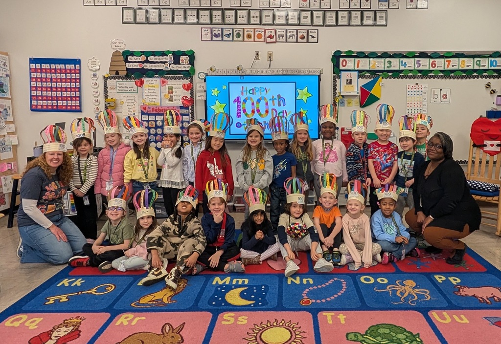 Ms. Dow's Kindergarten Class on the 100th day of school