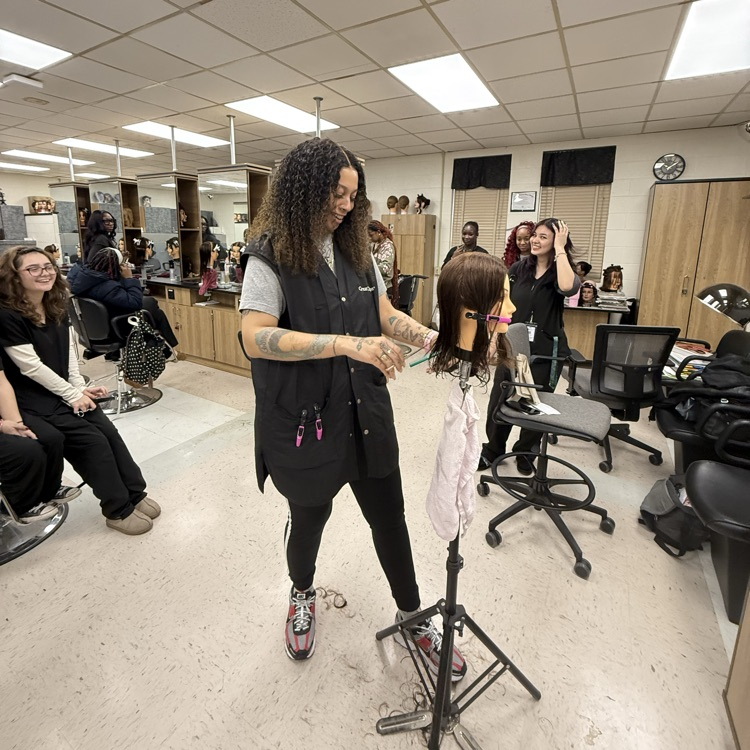 great clips and cosmetology 1 students