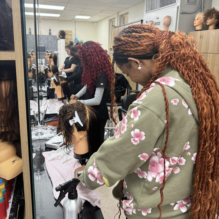 great clips and cosmetology 1 students