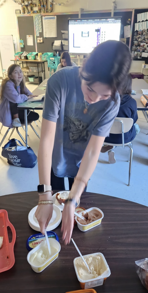 students trying Jewish foods