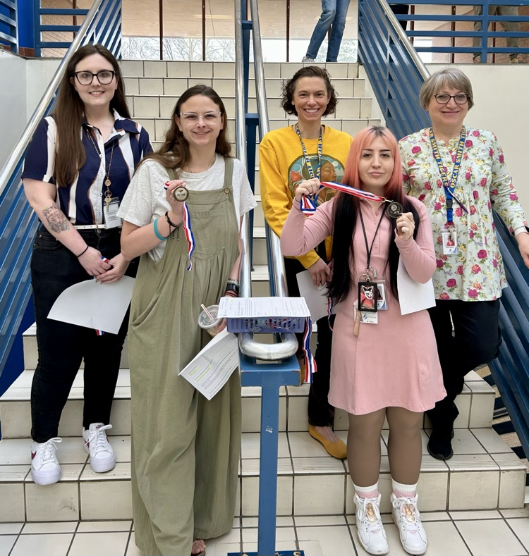 staffulty huddle award winners 