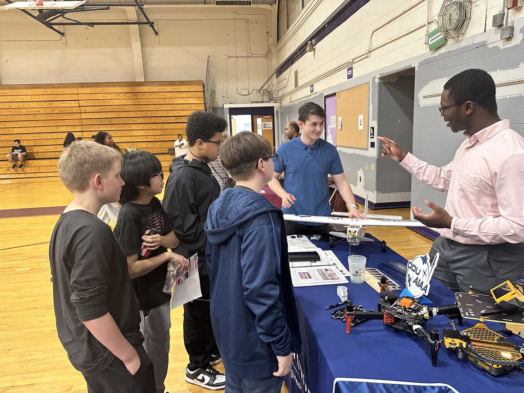Students checking out the ODU technology booth. 