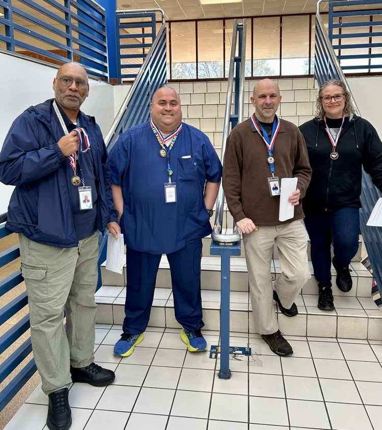 Staffulty huddle winners