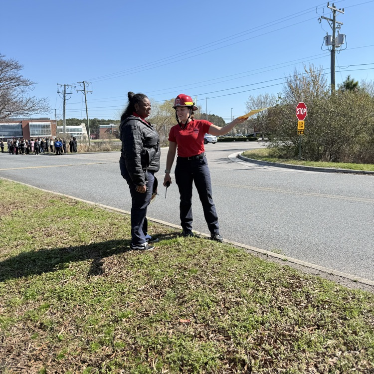 fire fighting students checking on the drill