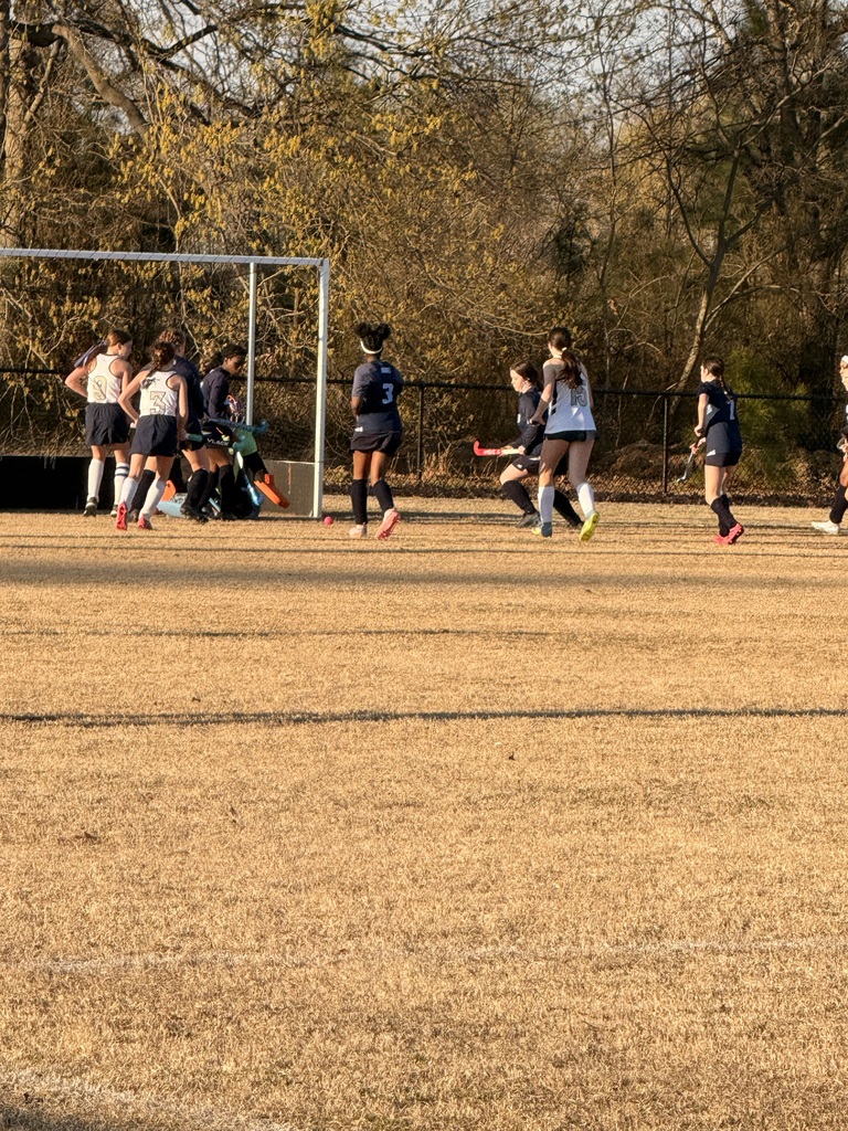 IRMS Girls Field Hockey playing Jolliff Middle School