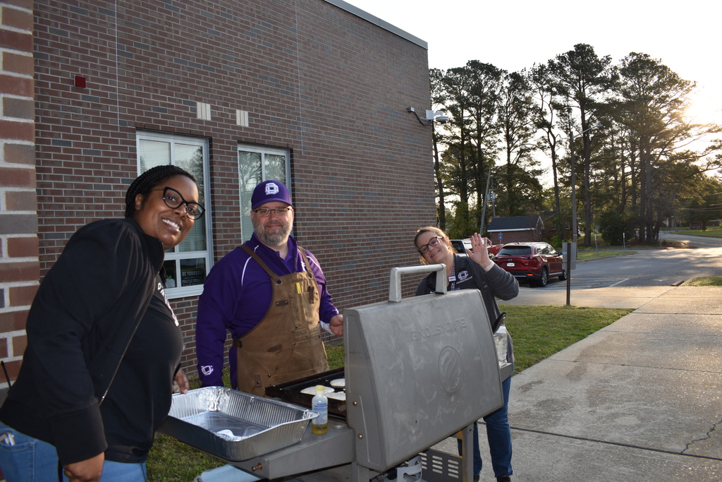 Our admin cooking the breakfast!