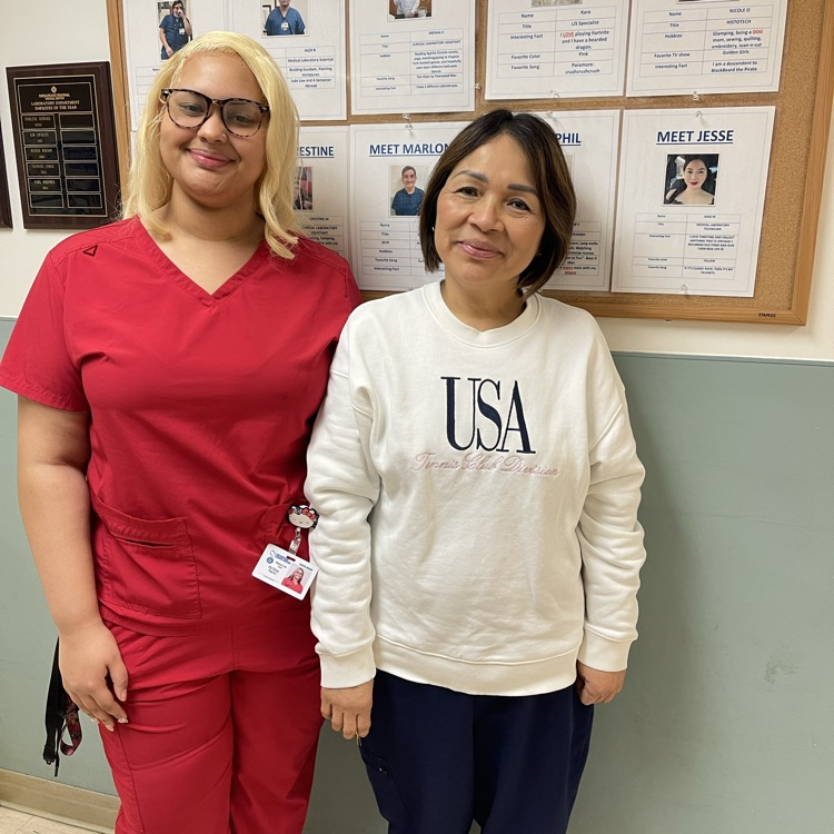 med lab students in the lab