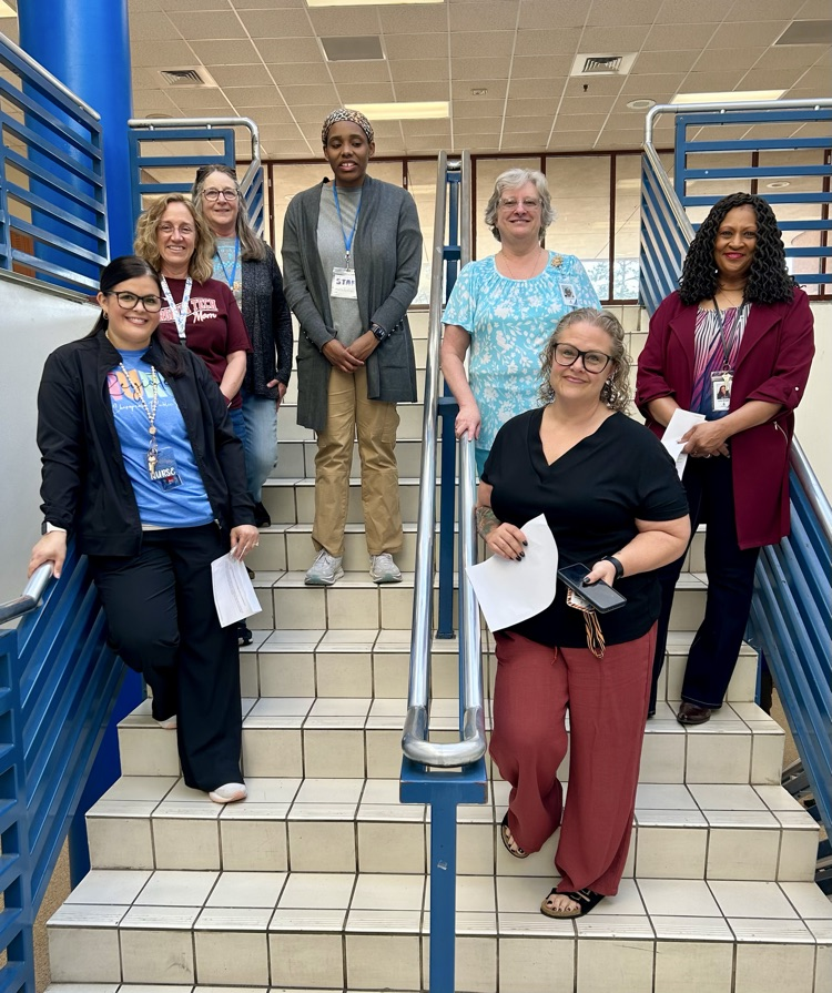 staffulty huddle winners 