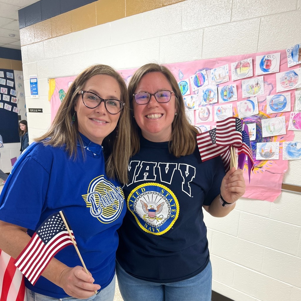 Staff showing appreciation for servicemen and women