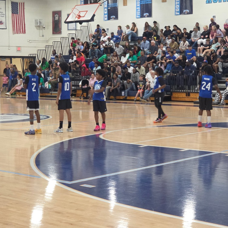 Sri student basketball team on the court