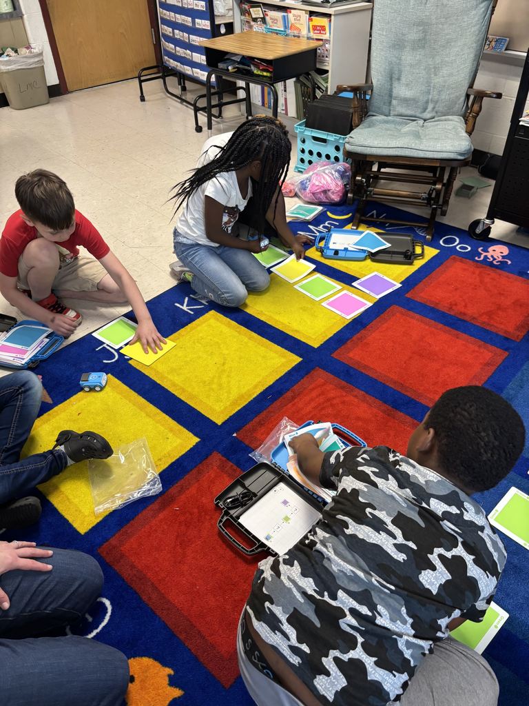 Krell's 1st graders working with robots.