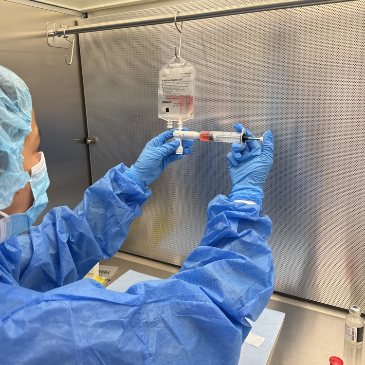sterile compounding lab