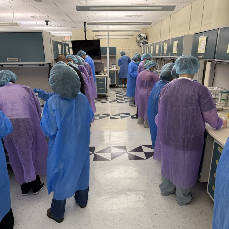 non-sterile compounding lab