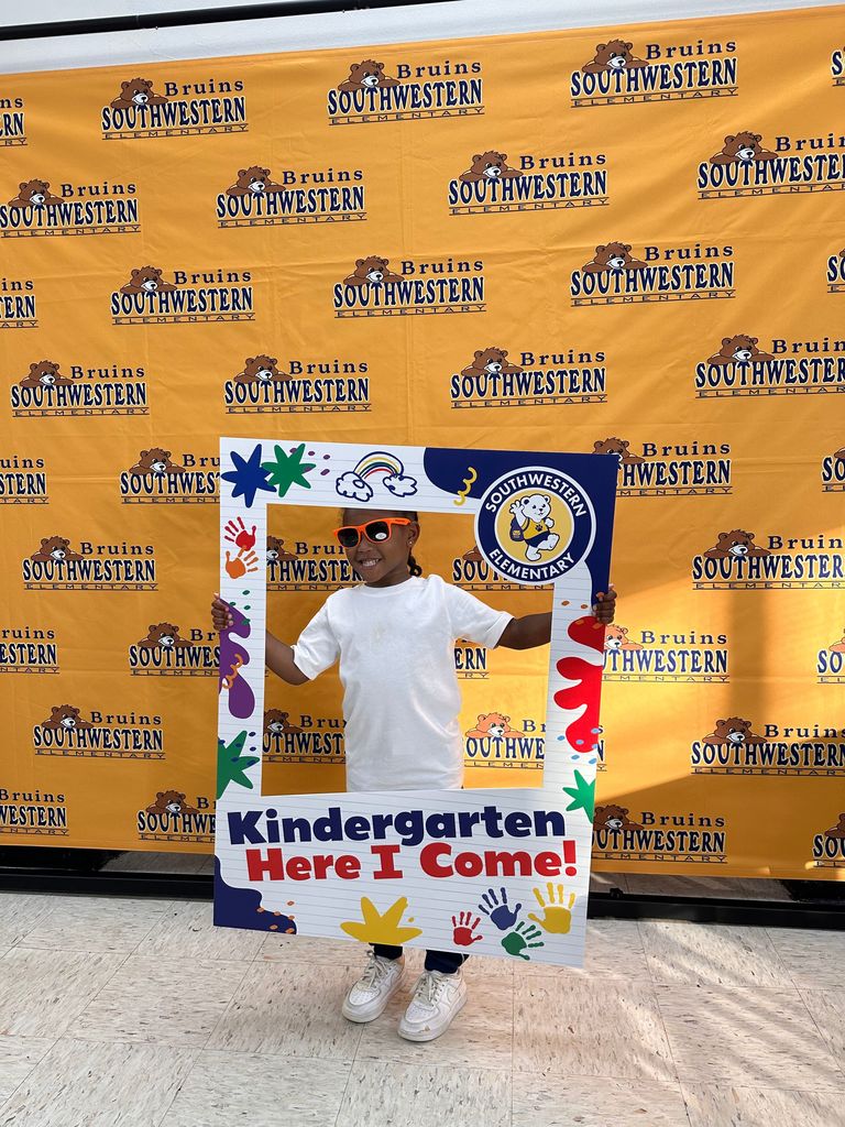 students and families at kindergarten kick off