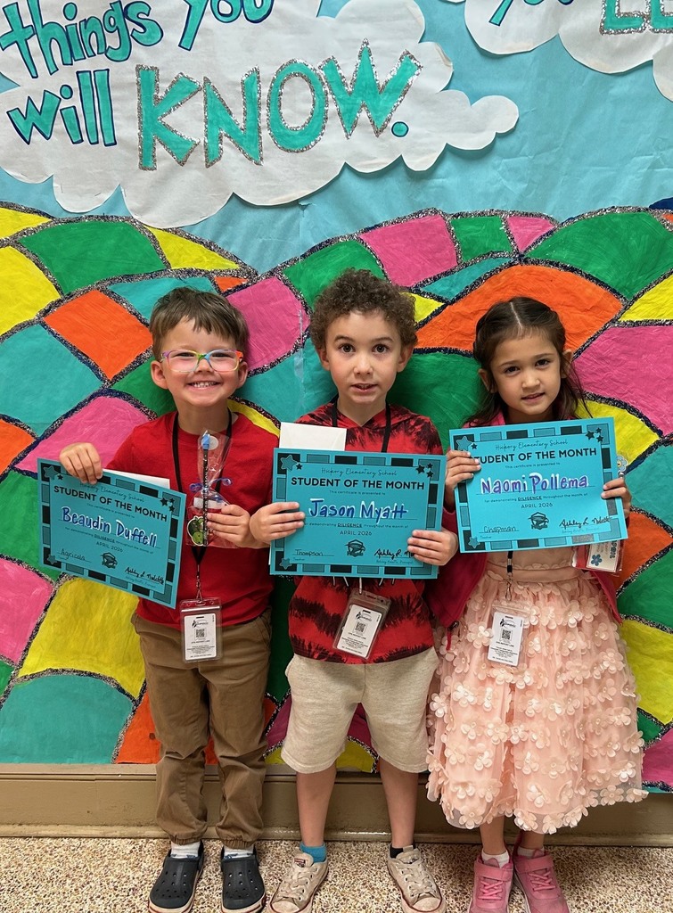 Kindergarten students of the month for diligence