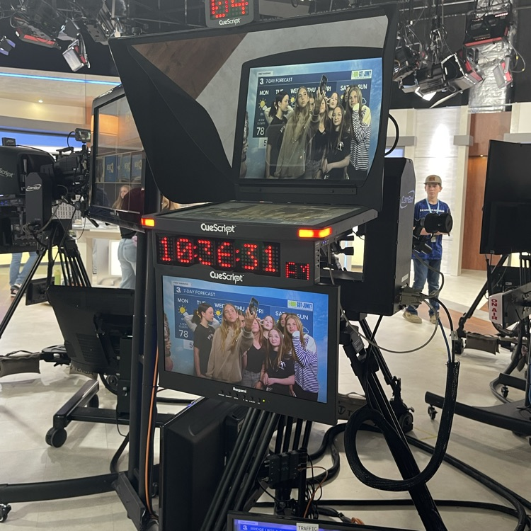 news room