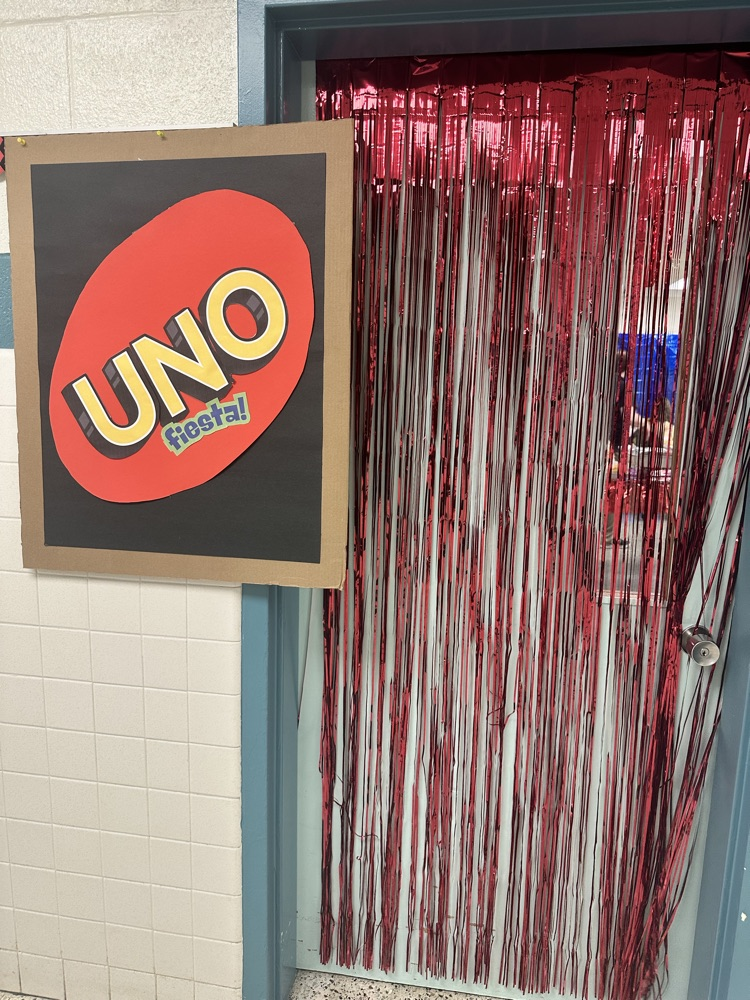 entryway to Uno fiesta lunch