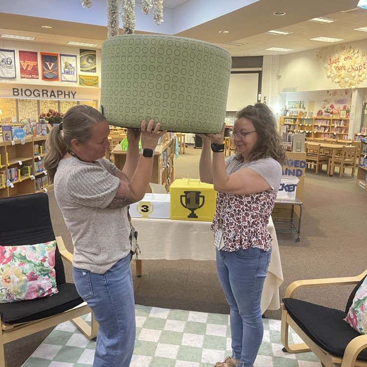 teachers participating in scavenger hunt