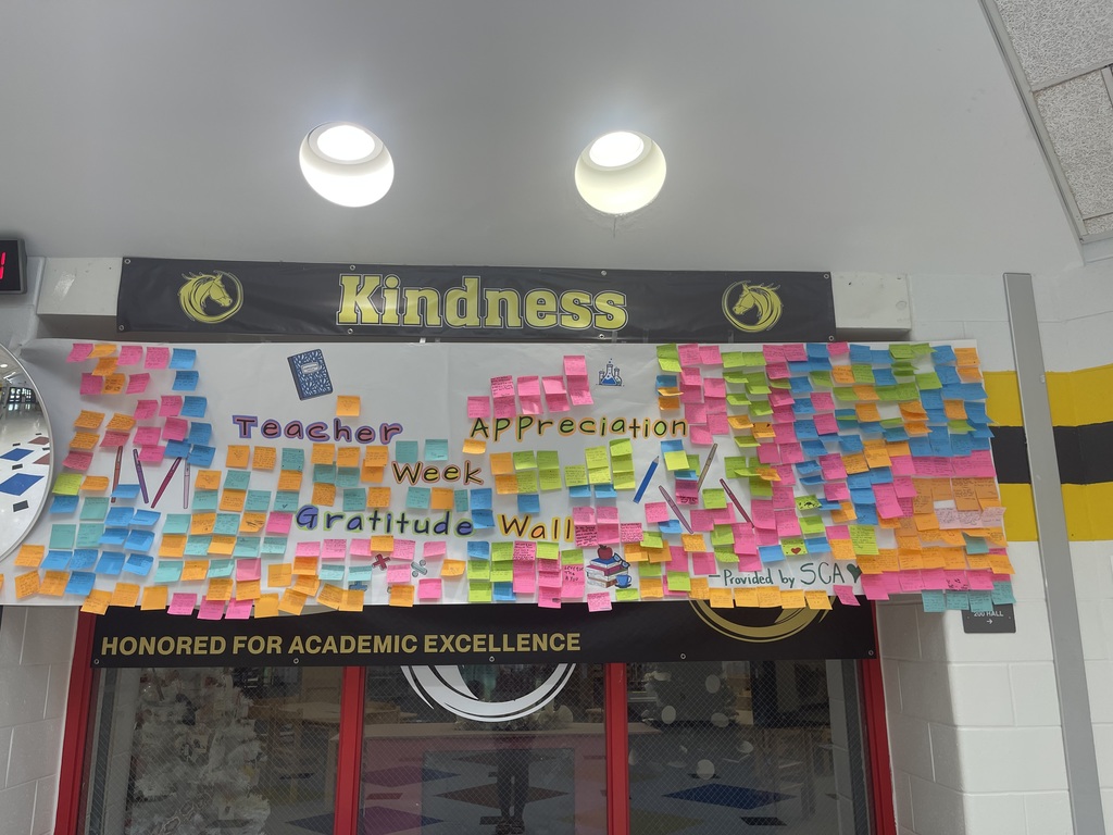 wall of gratitude for teachers 