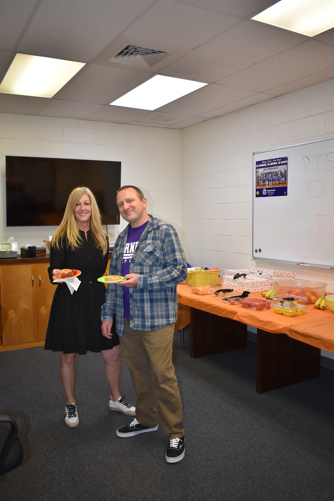 Two teacher enjoying their teacher appreciation day!